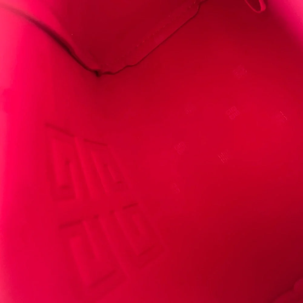 New Red Givenchy VIP Vegan Leather Clitch/ Pouch with Givenchy Zipper Pull - Picture 5 of 5